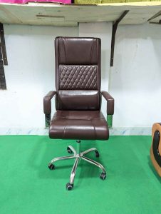 3 Part Boss Chair - Coffee Colour